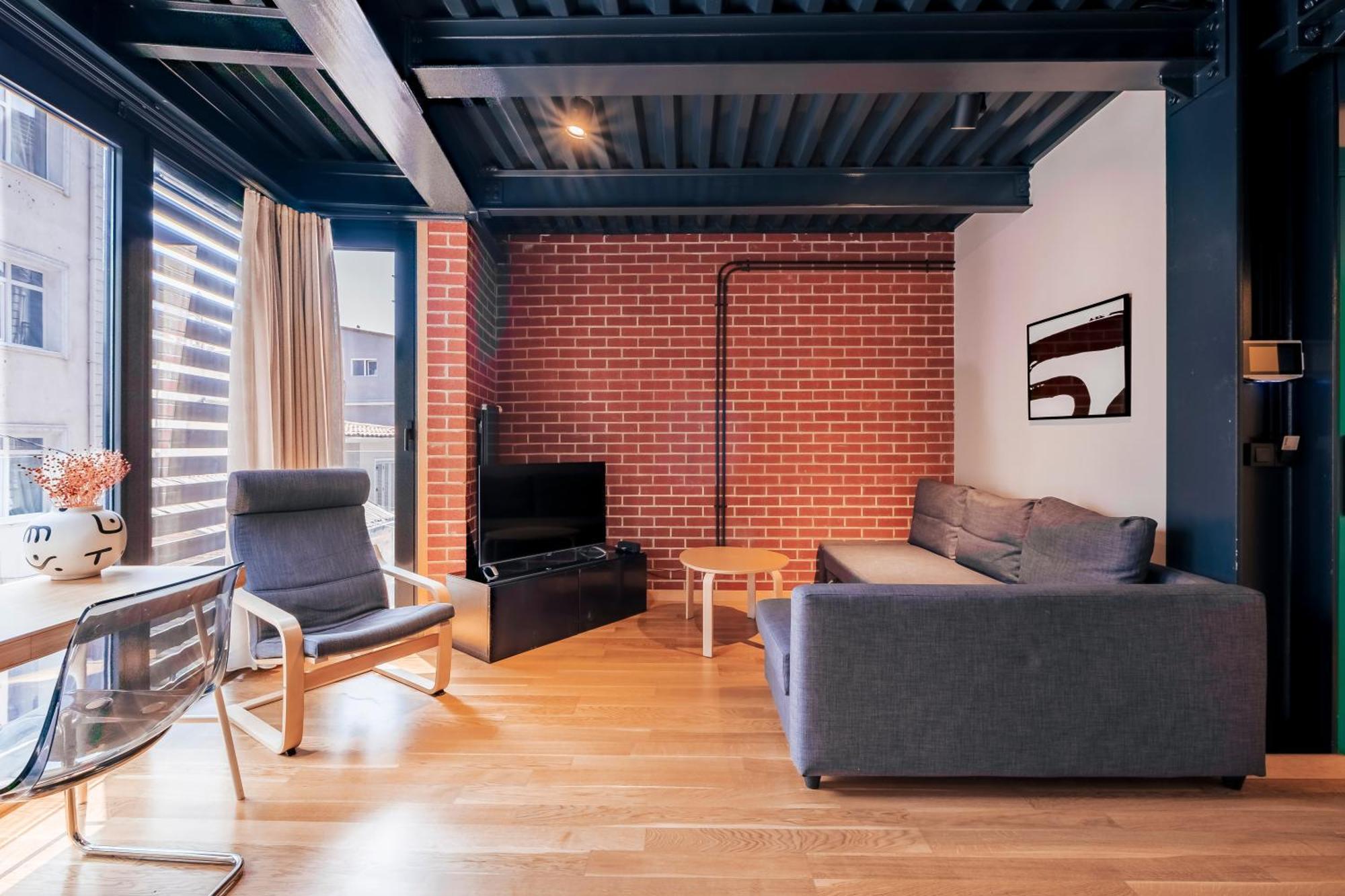 Homie Suites - "Loft 27" Urban Comfort Suites In The Heart Of Cihangir Istambul Chambre photo
