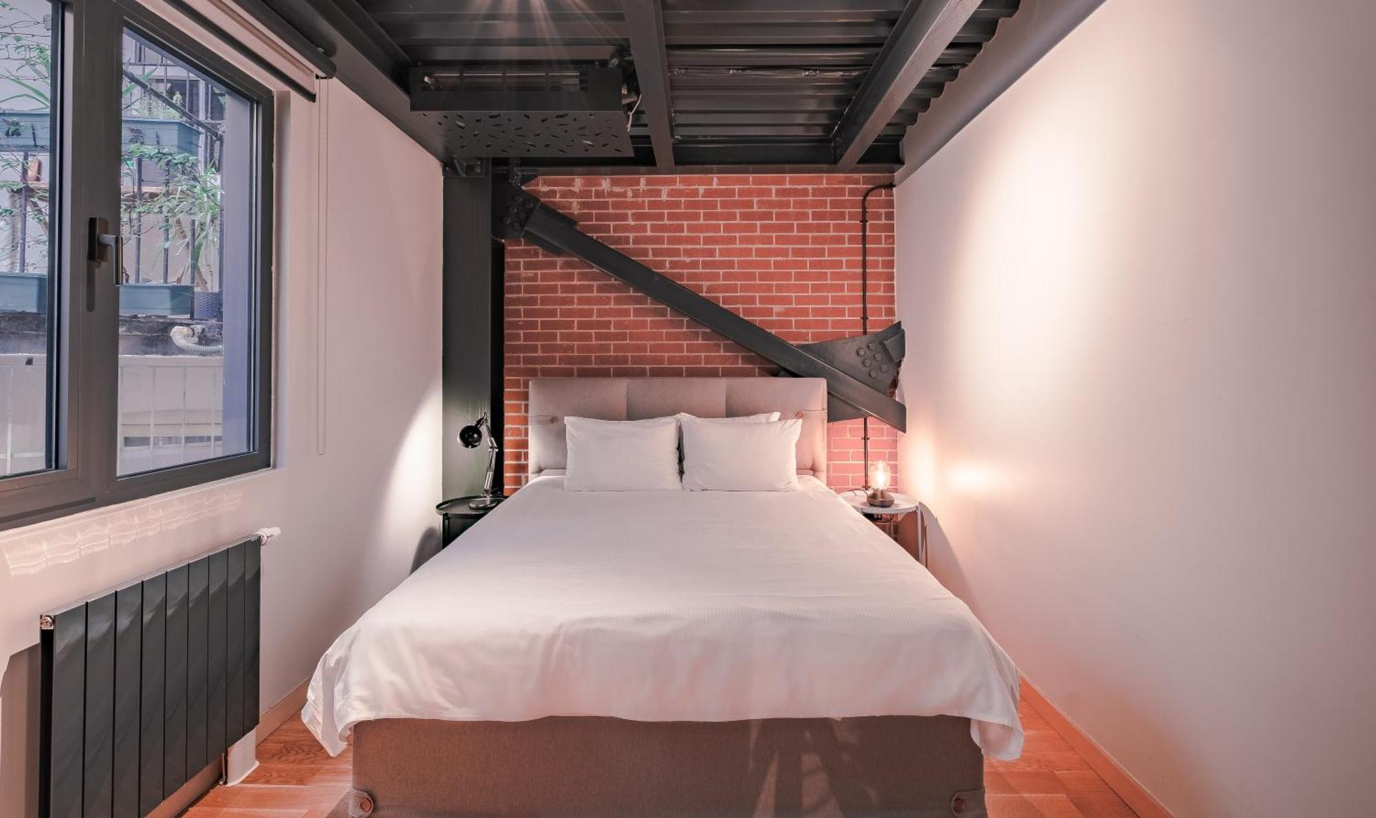 Homie Suites - "Loft 27" Urban Comfort Suites In The Heart Of Cihangir Istambul Extérieur photo