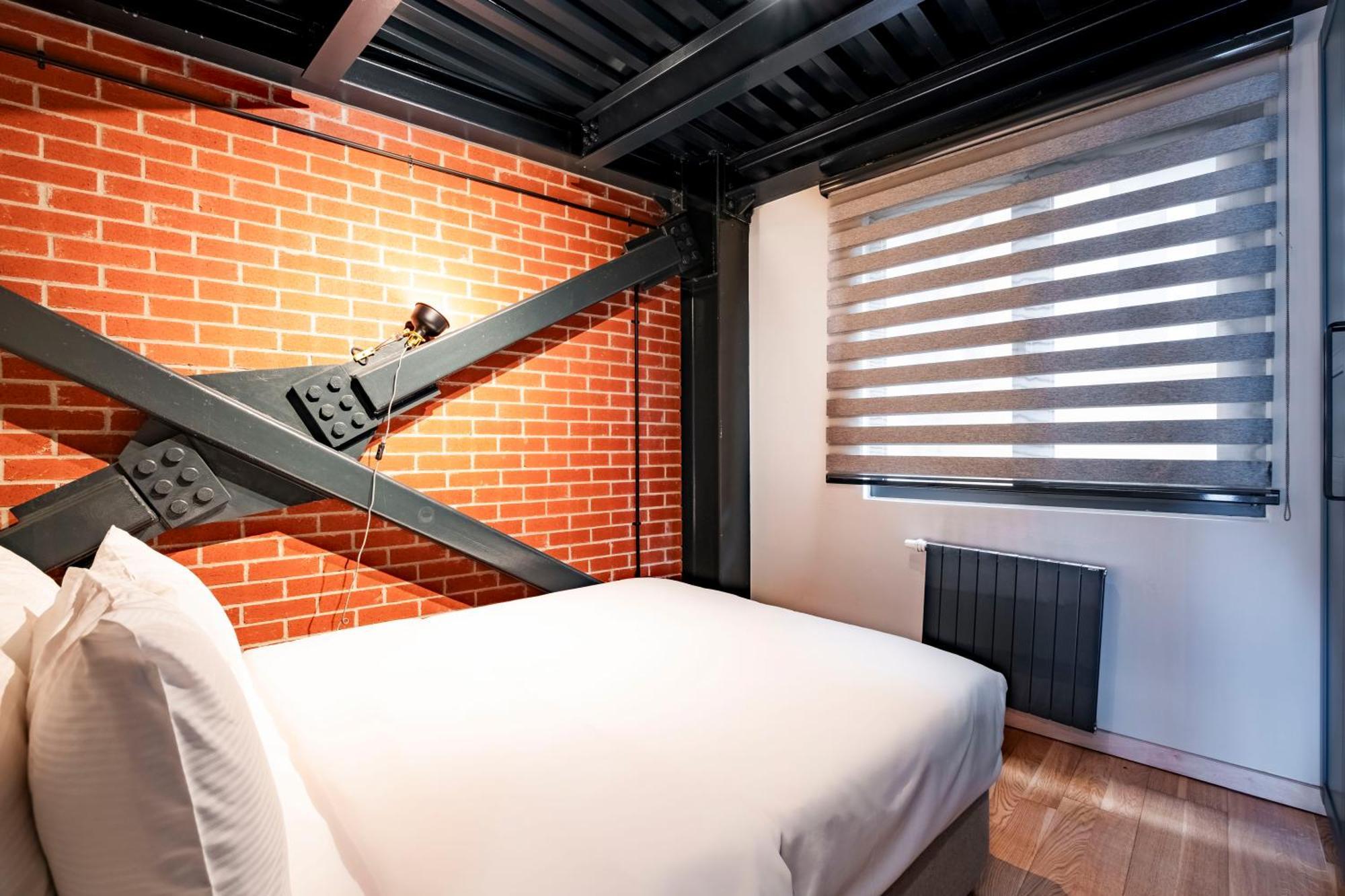 Homie Suites - "Loft 27" Urban Comfort Suites In The Heart Of Cihangir Istambul Extérieur photo